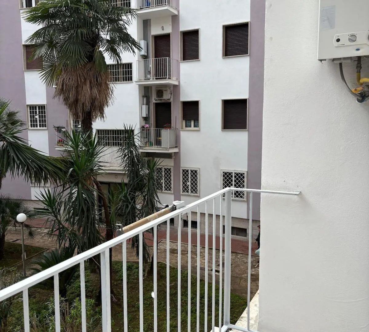 Whole Apartment Near Main Subway Rome